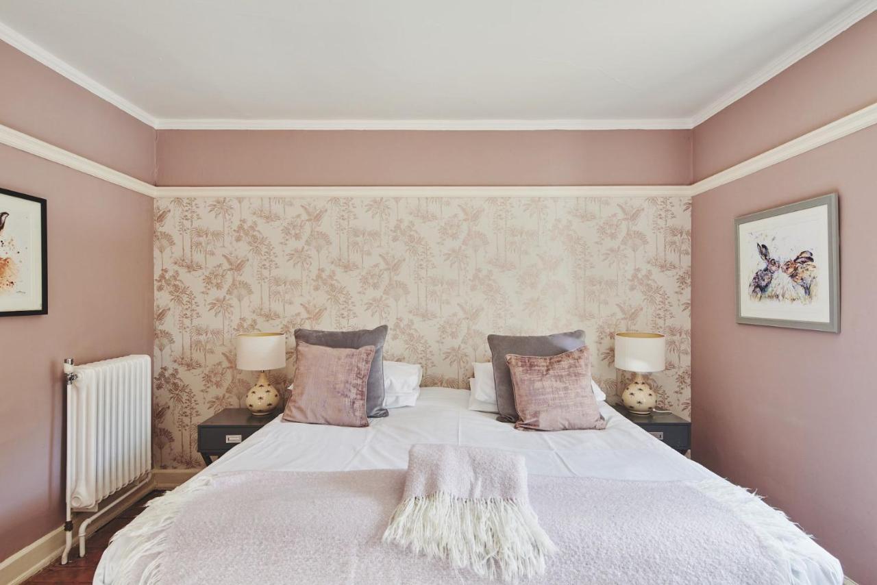 Equestrian Manor Villa Upton upon Severn Bagian luar foto