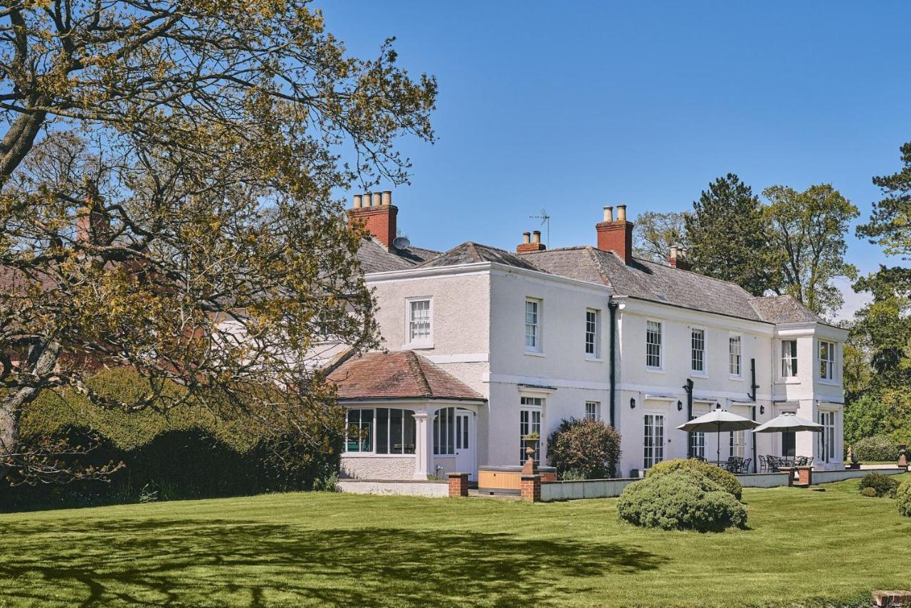 Equestrian Manor Villa Upton upon Severn Bagian luar foto