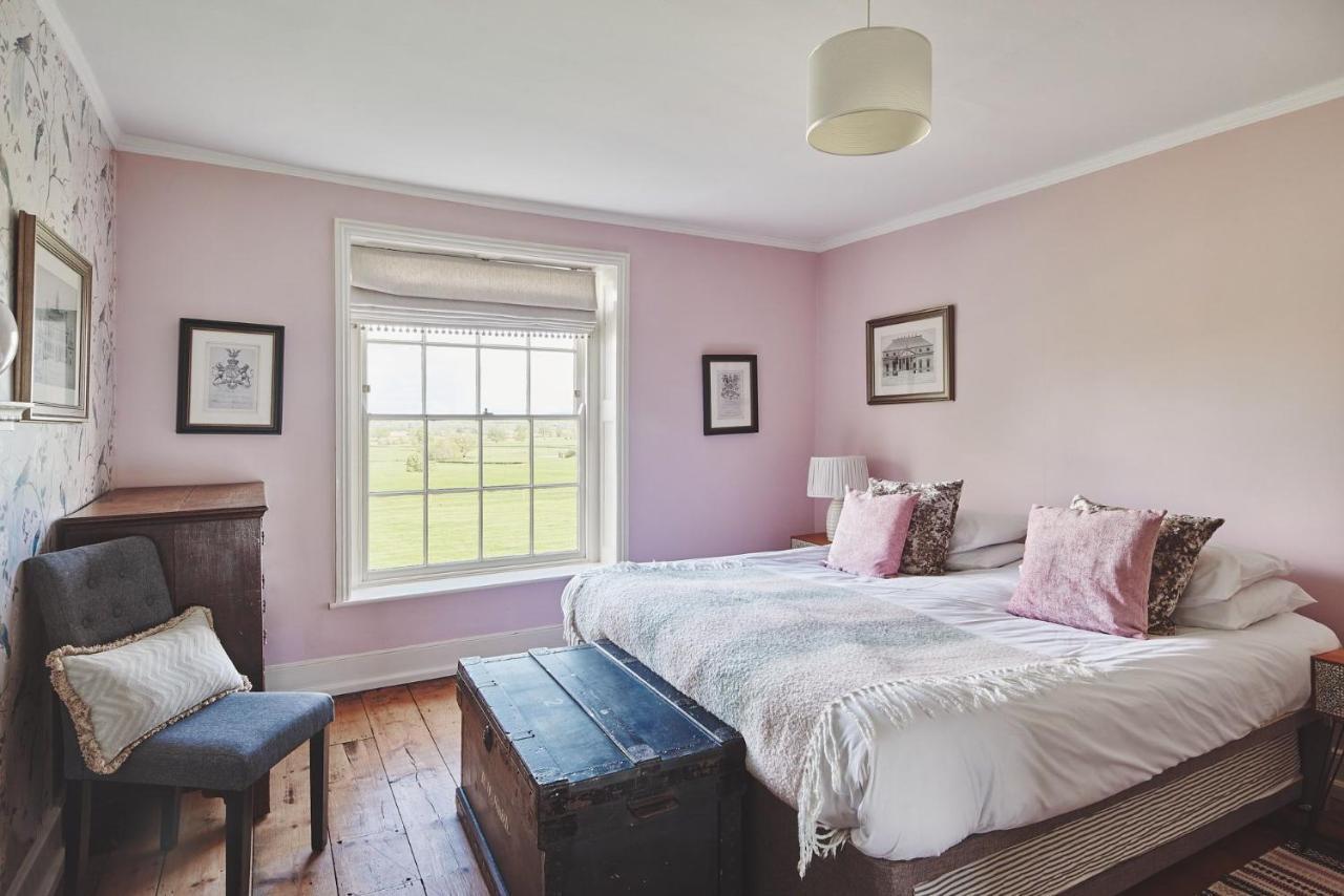 Equestrian Manor Villa Upton upon Severn Bagian luar foto